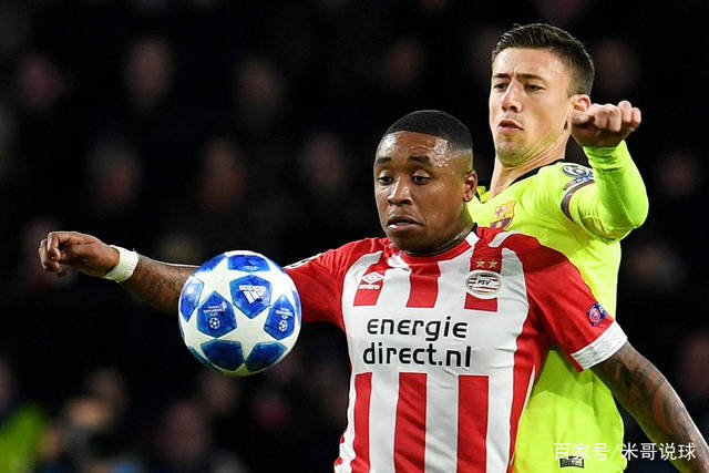 边后卫压上 边后卫压上